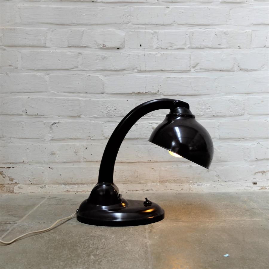 Cole bakelieten bureaulamp | Bold Design