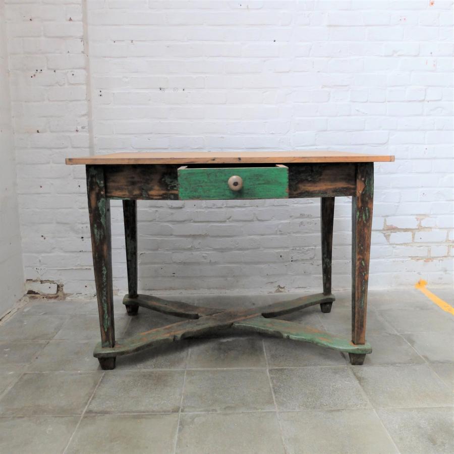 Verminderen Ananiver Gloed Vintage houten tafel | Bold Design